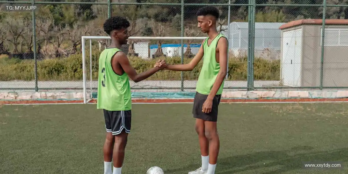 💻实时互动，弹幕与呐喊同频共振！📸